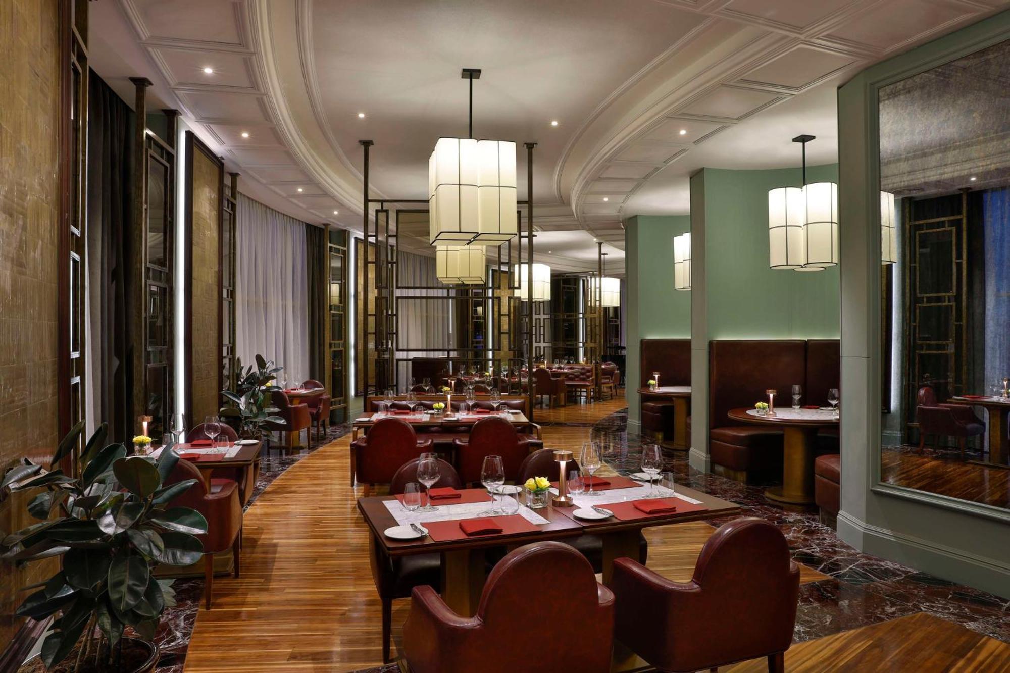 Waldorf Astoria Ras Al Khaimah Luaran gambar The restaurant