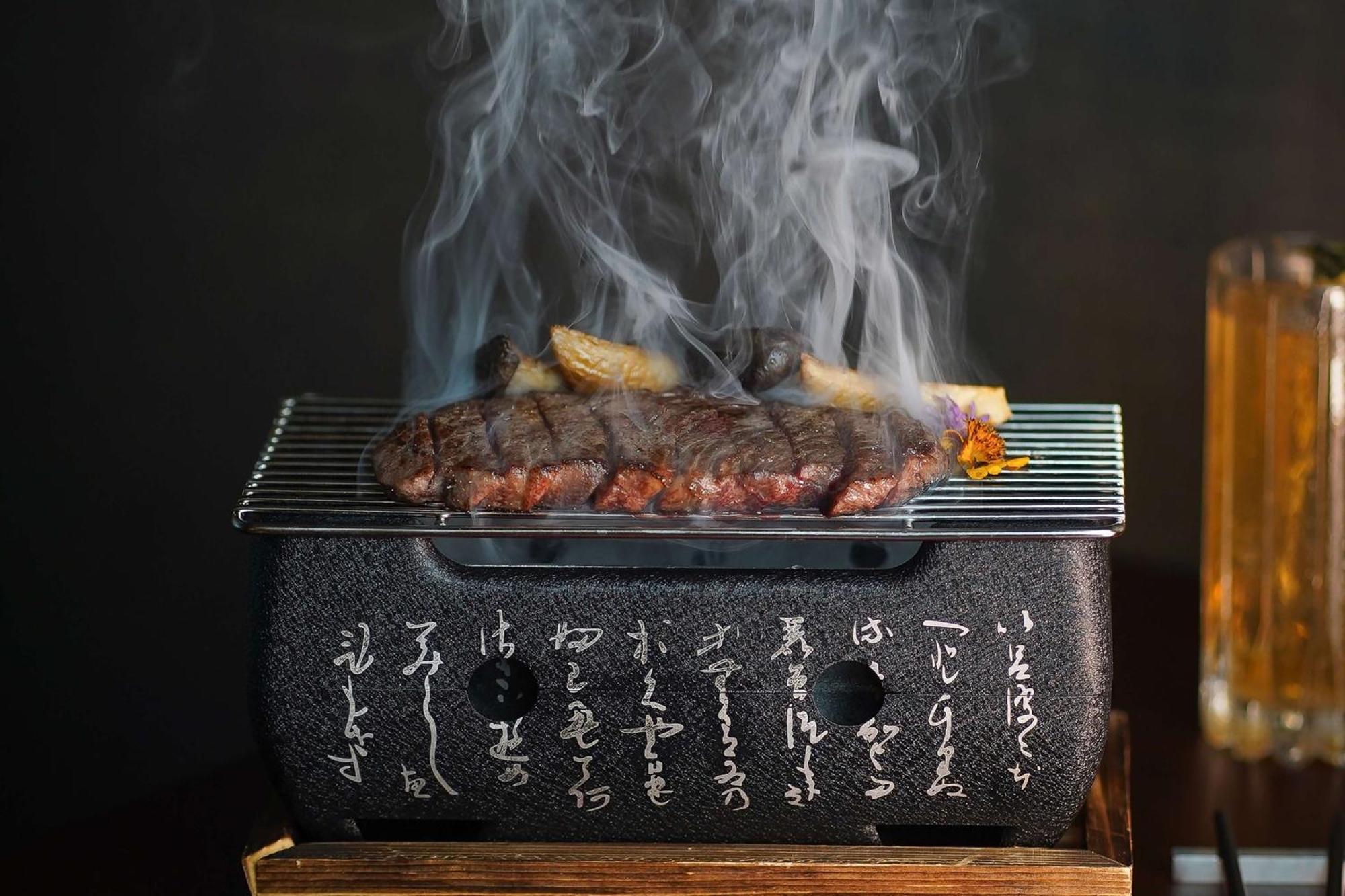 Waldorf Astoria Ras Al Khaimah Luaran gambar A small tabletop grill