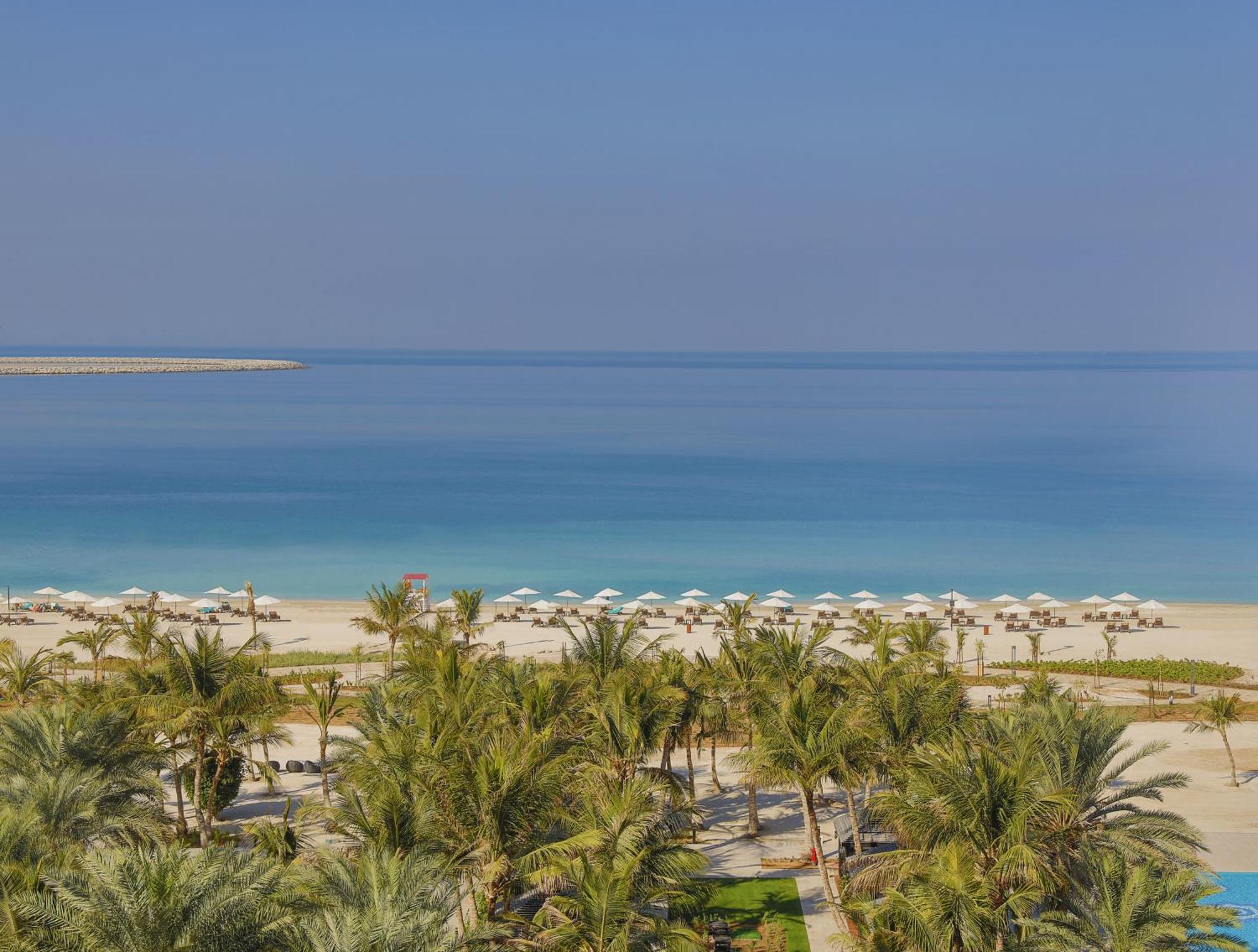 Waldorf Astoria Ras Al Khaimah Luaran gambar Beach at Jumeirah Beach Hotel